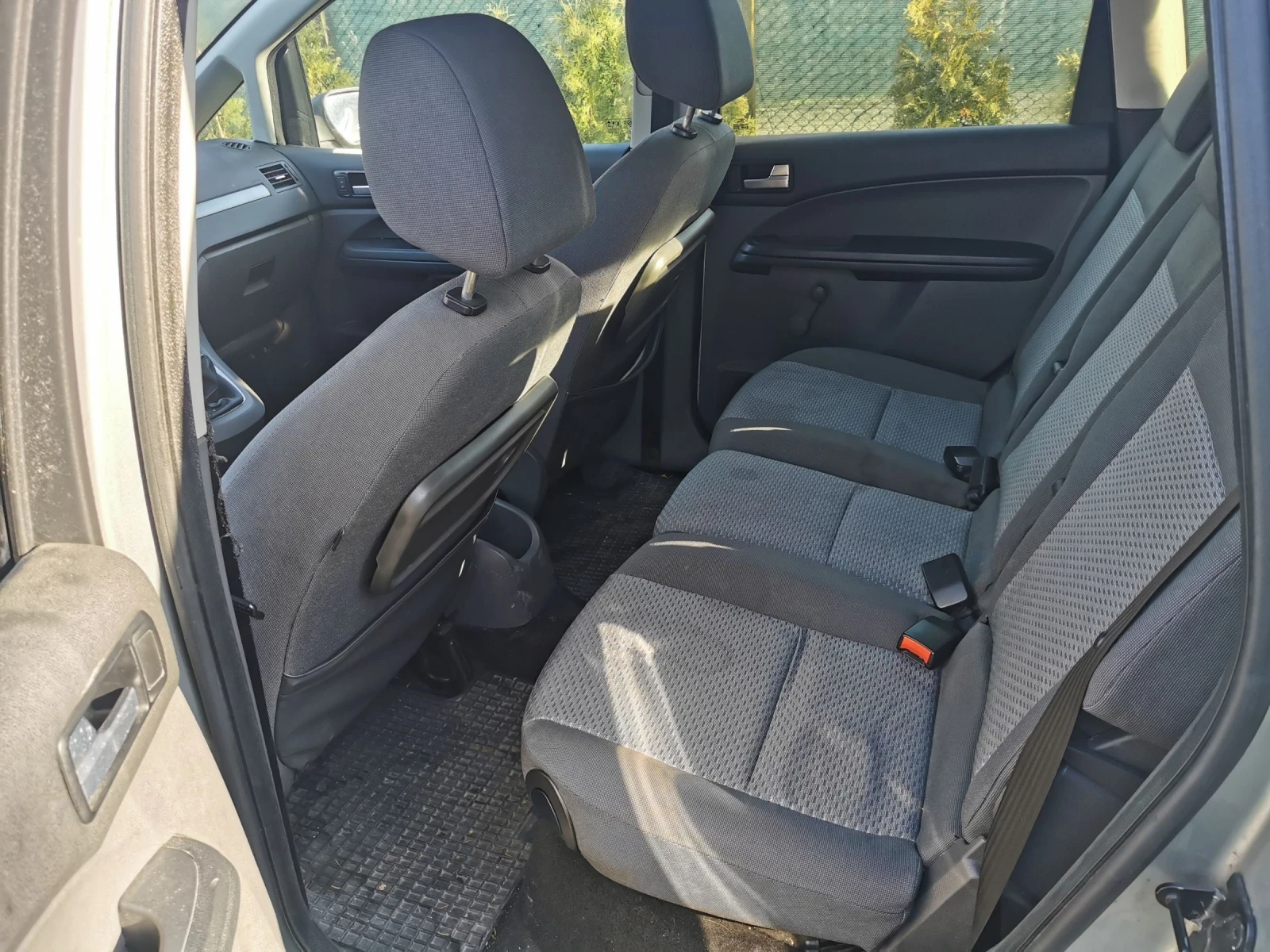 Ford C-max 1.6 D, 109 �� | Mobile.bg � ����������� 11
