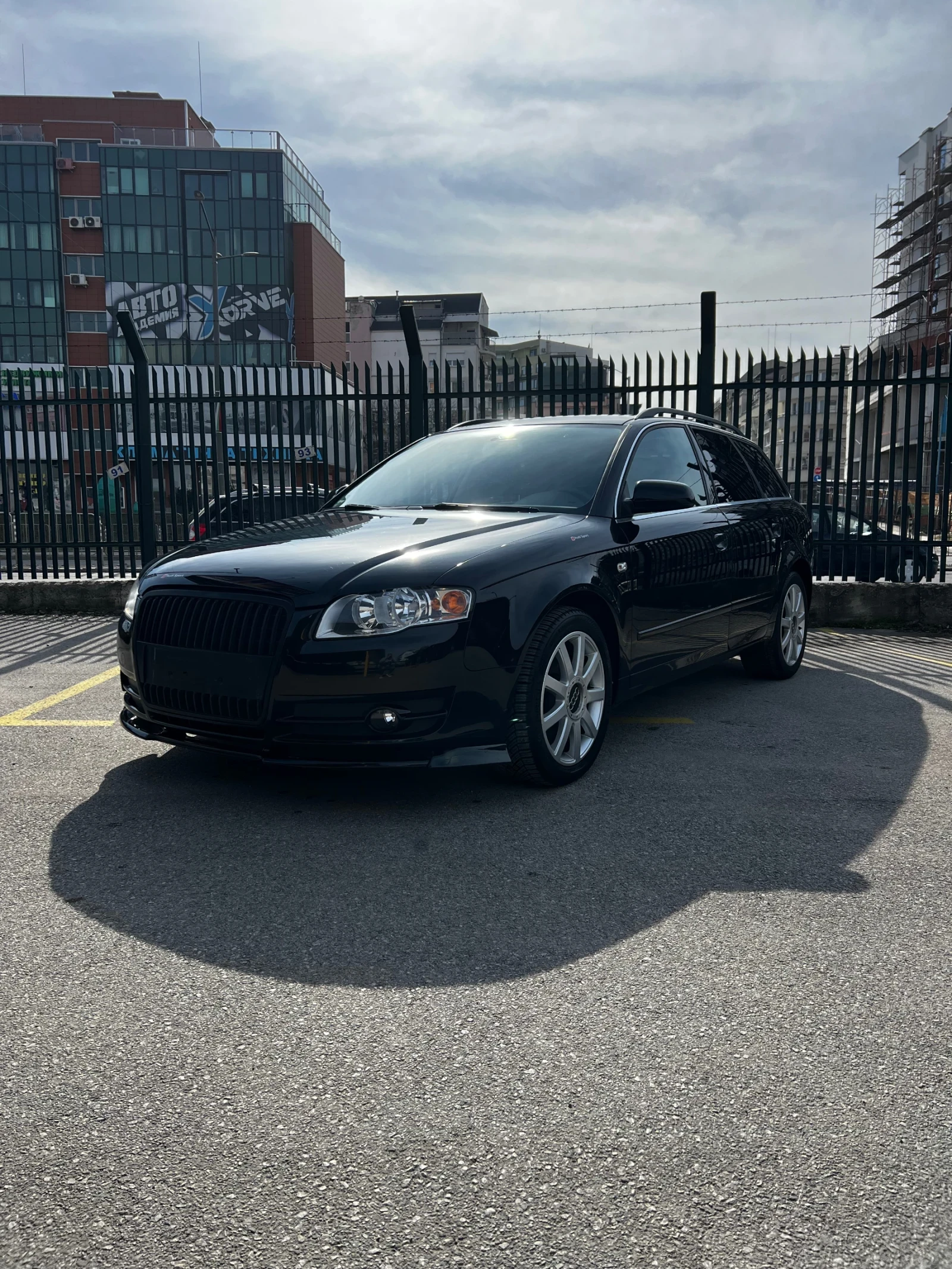 Audi A4 2.0 бензин 131к.с. - изображение 3