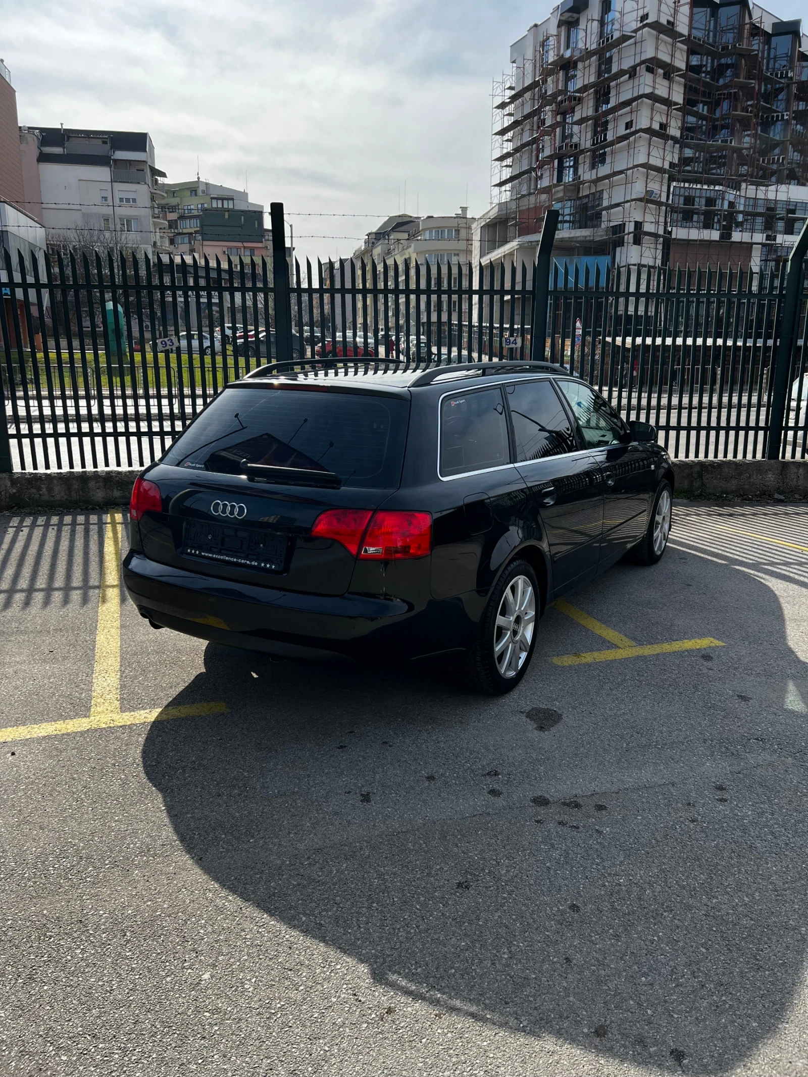 Audi A4 2.0 бензин 131к.с. - изображение 5