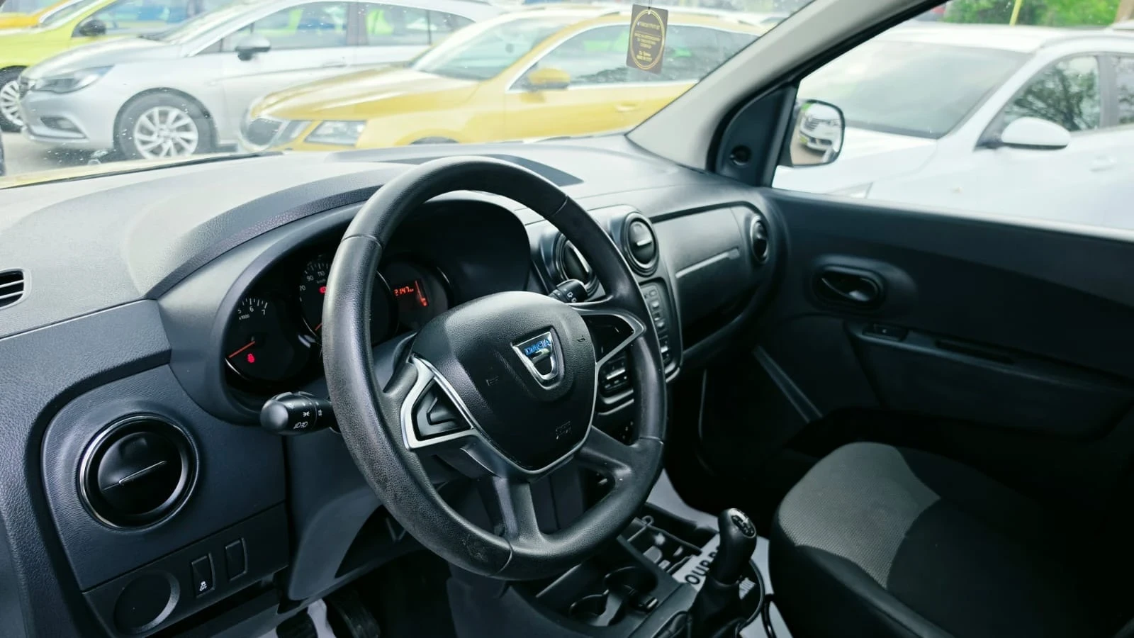 Dacia Lodgy | Mobile.bg � ����������� 9