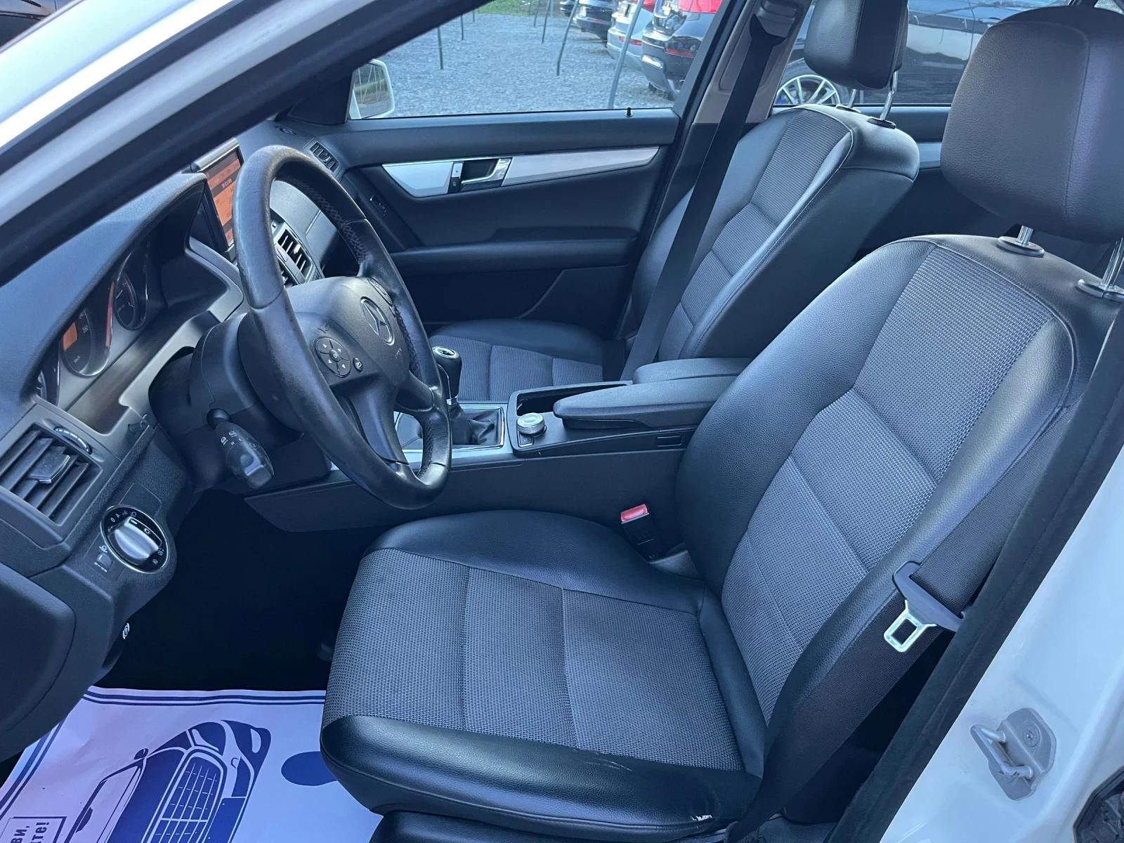 Mercedes-Benz C 220 CDI AVANTGARDE , снимка 10 - Автомобили и джипове - 54853526