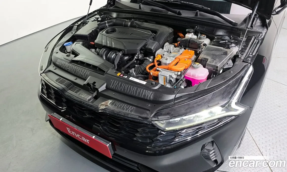 Kia K5 * HYBRID* PRESTIGE* DIS* PANO* ОБДУХВАНЕ* , снимка 6 - Автомобили и джипове - 55200877