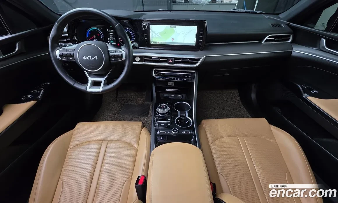 Kia K5 * HYBRID* PRESTIGE* DIS* PANO* ОБДУХВАНЕ* , снимка 7 - Автомобили и джипове - 55200877