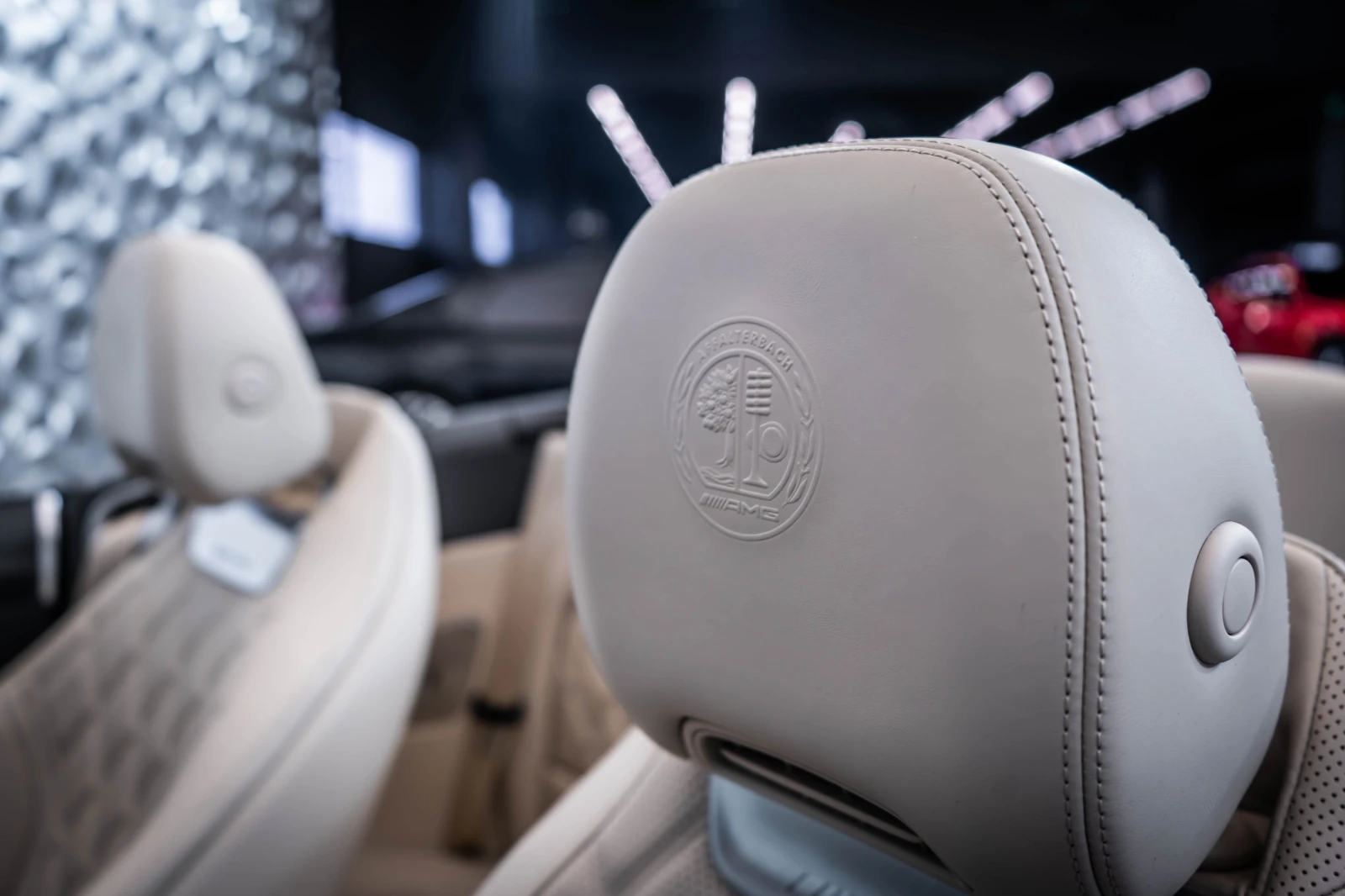 Mercedes-Benz SL 63 AMG 4M 21* NightP* Burmester, снимка 10 - Автомобили и джипове - 55221733