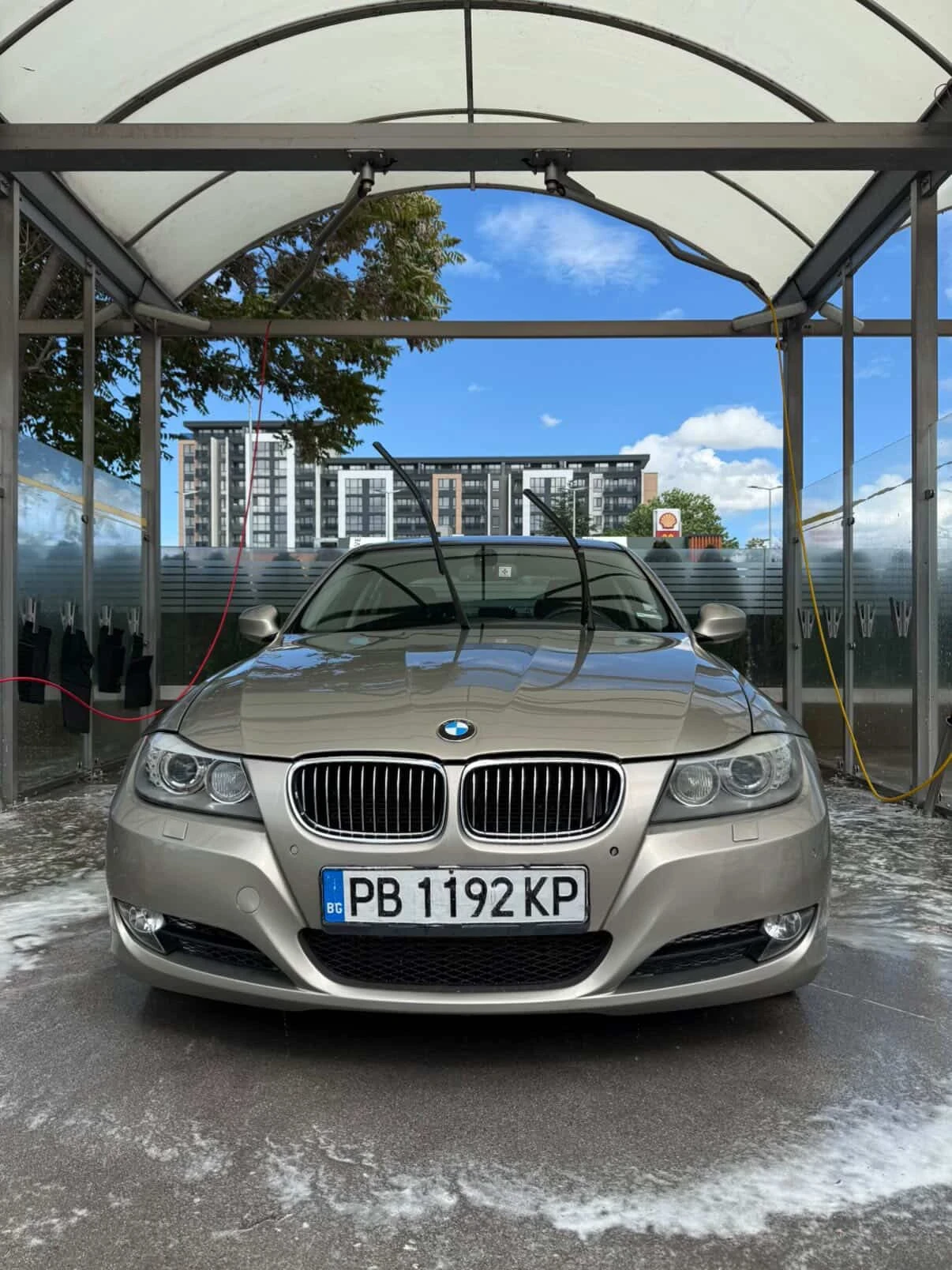 BMW 330 Xdrive LCI N57 NAVI, снимка 2 - Автомобили и джипове - 55305882