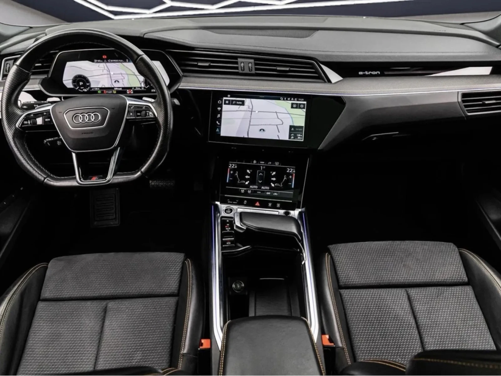Audi E-Tron 55 SPORTBACK S-LINE PLUS 95KWH 63000KM., снимка 13 - Автомобили и джипове - 55441480
