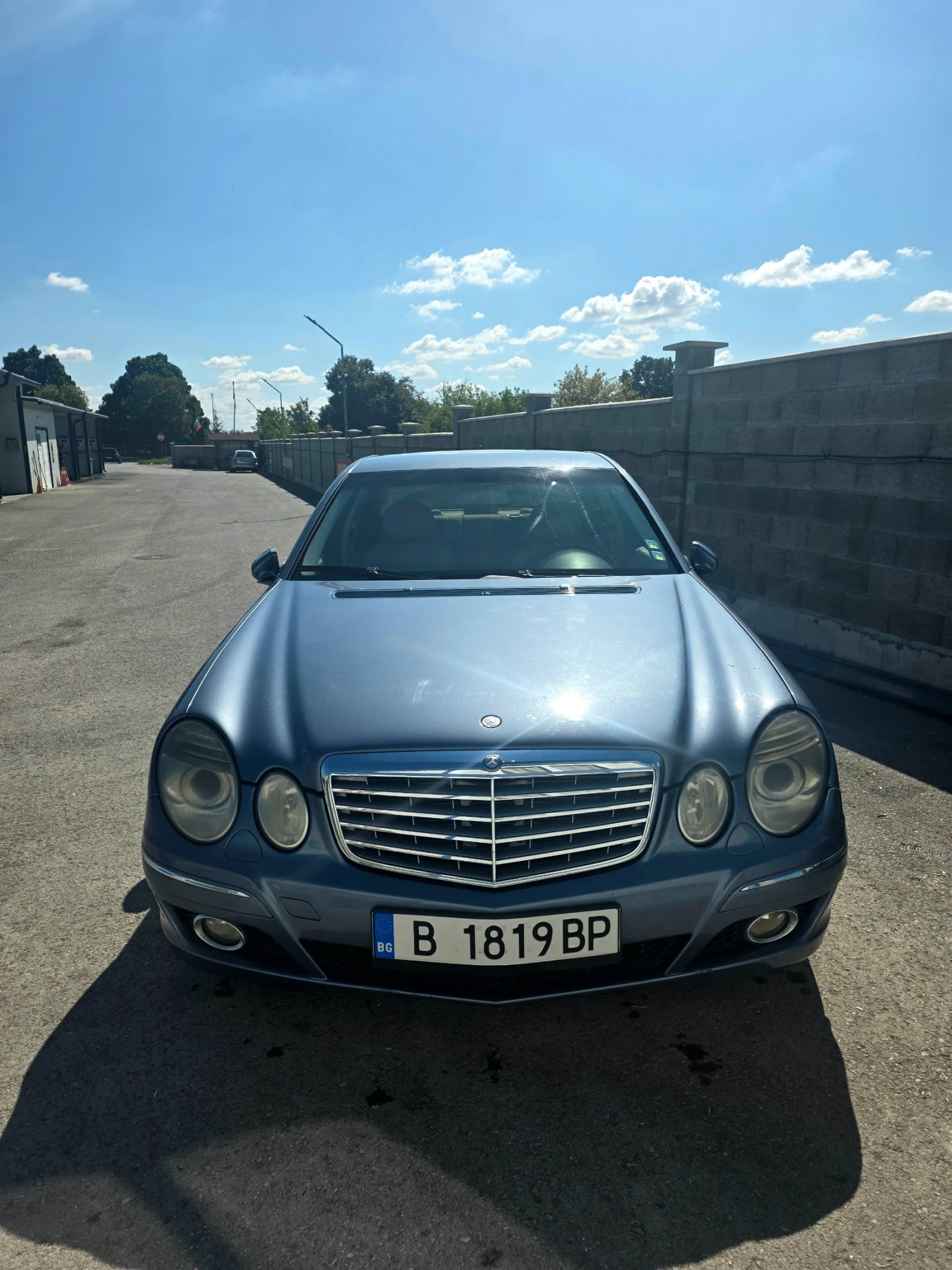 Mercedes-Benz E 320 4Matic EVO, снимка 3 - Автомобили и джипове - 56399575