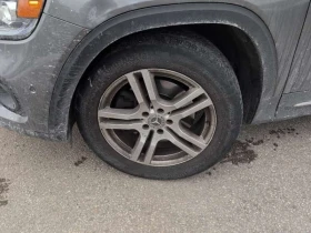 Mercedes-Benz GLB GLB250 4MATIC/CARFAX/ПРЕДСТАВИТЕЛСТВО НА МЕРЦЕДЕС, снимка 15