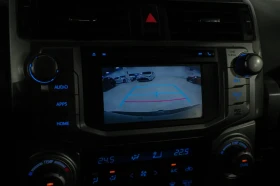 Toyota 4runner 4.0* V6* LIMITED* ПОДГРЕВ* КАМЕРА* КЕЙЛЕС* , снимка 11