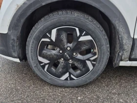 Kia Niro * PREMIUM * 2 КЛЮЧА* ПОДГРЕВ* KEYLESS* , снимка 6