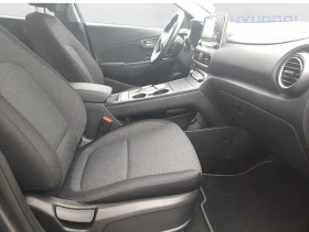 Hyundai Kona 14 000 км, Термопомпа, Камера, снимка 8