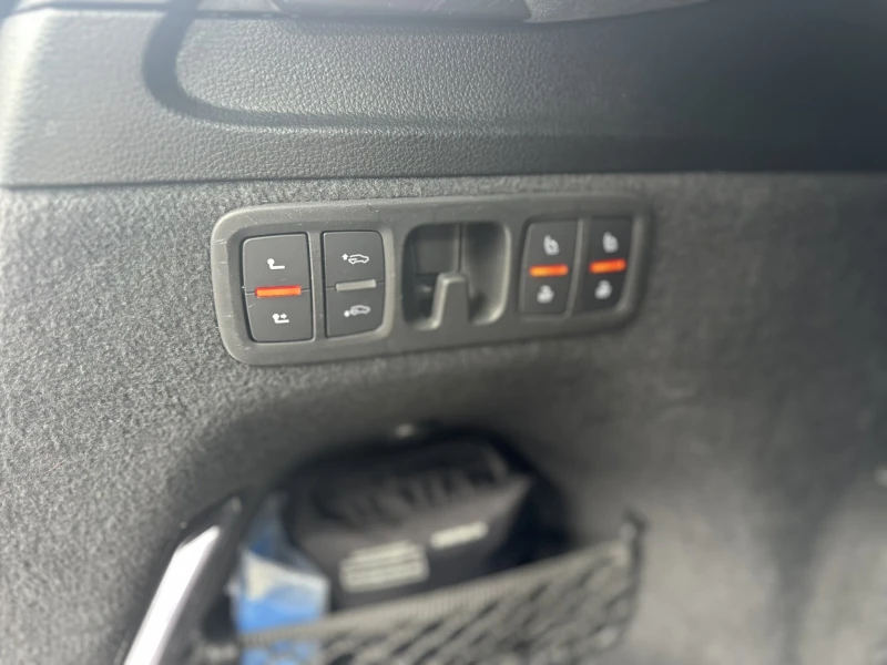 Audi SQ7 TDI/Exclusive/Ceramic/Lazer/B&O/ACC, снимка 13 - Автомобили и джипове - 53149657