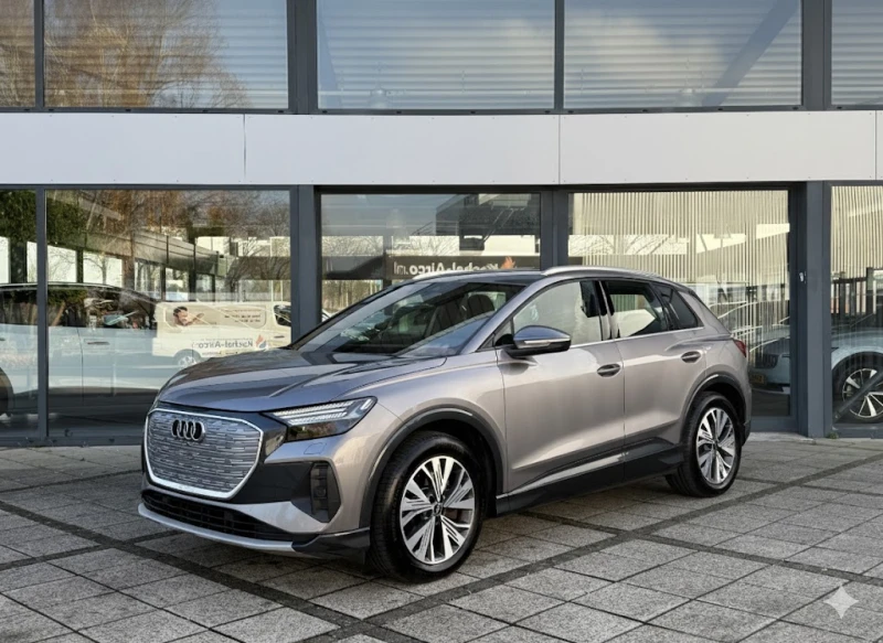 Audi Q4 E-tron 40 Advanced, снимка 2 - Автомобили и джипове - 53410019