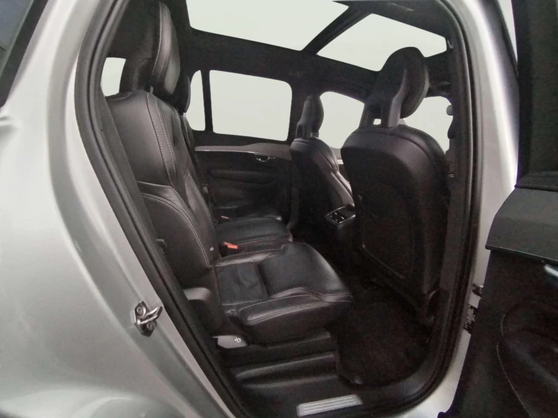 Volvo Xc90 B5, снимка 10 - Автомобили и джипове - 53429489