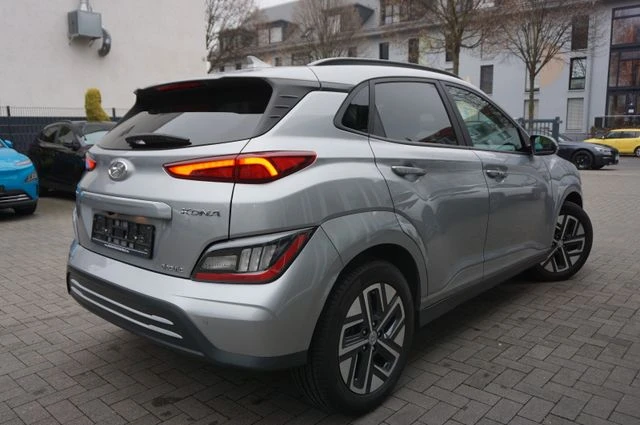 Hyundai Kona, снимка 5 - Автомобили и джипове - 53052240
