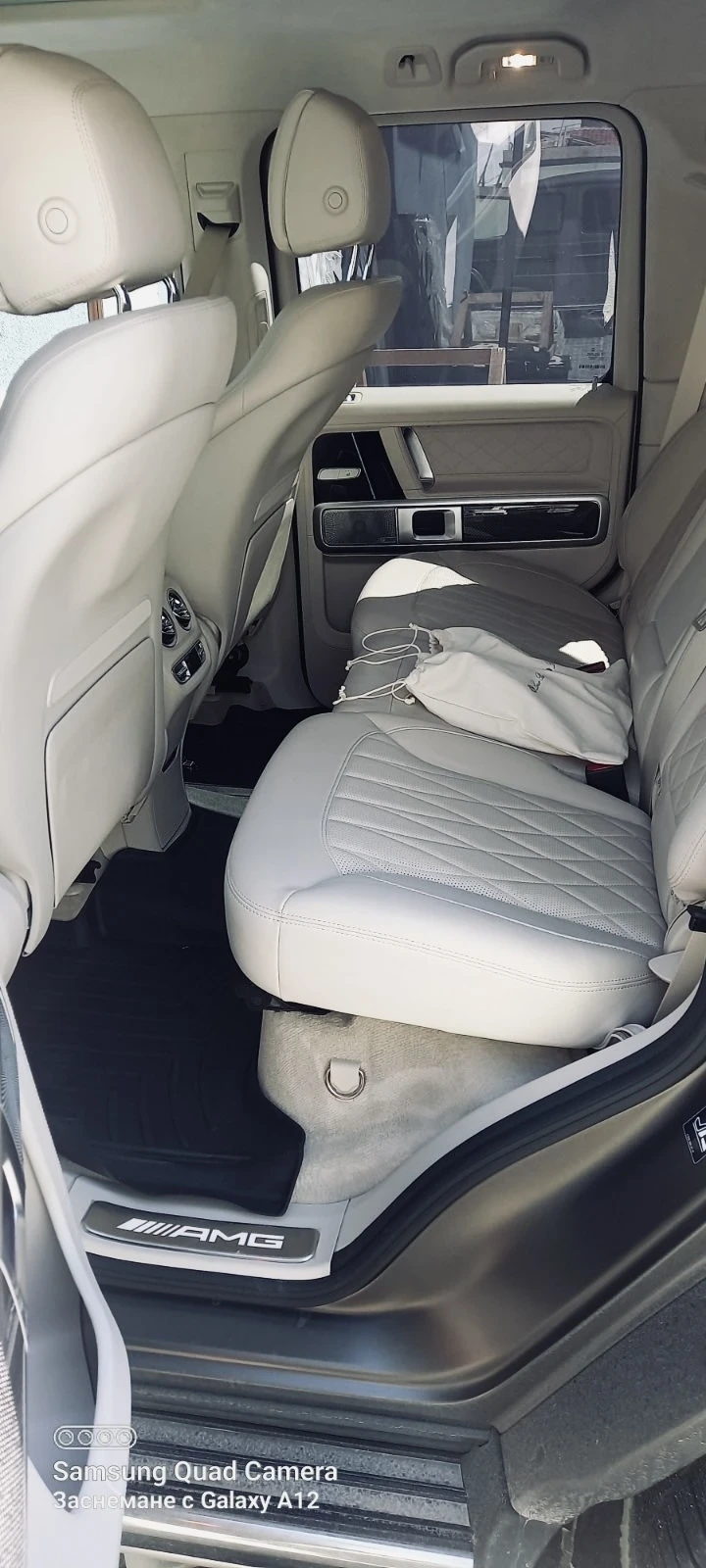 Mercedes-Benz G 63 AMG AMG, снимка 14 - Автомобили и джипове - 54172969