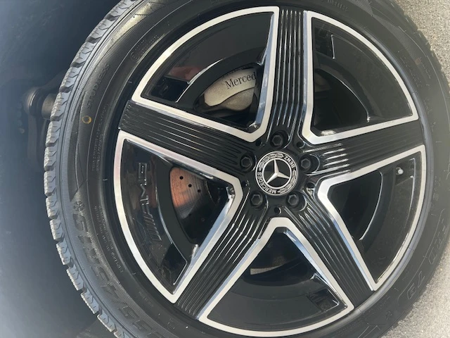 Mercedes-Benz GLC 300 2.0 4MATIC * AMG* LED* PANO* DISTR* MILD* KEYLESS*, снимка 14 - Автомобили и джипове - 54334423