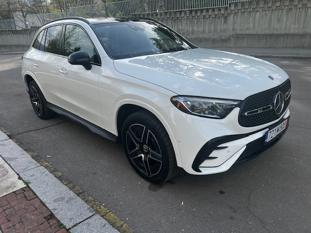 Mercedes-Benz GLC 300 2.0 4MATIC * AMG* LED* PANO* DISTR* MILD* KEYLESS*, снимка 3 - Автомобили и джипове - 54334423