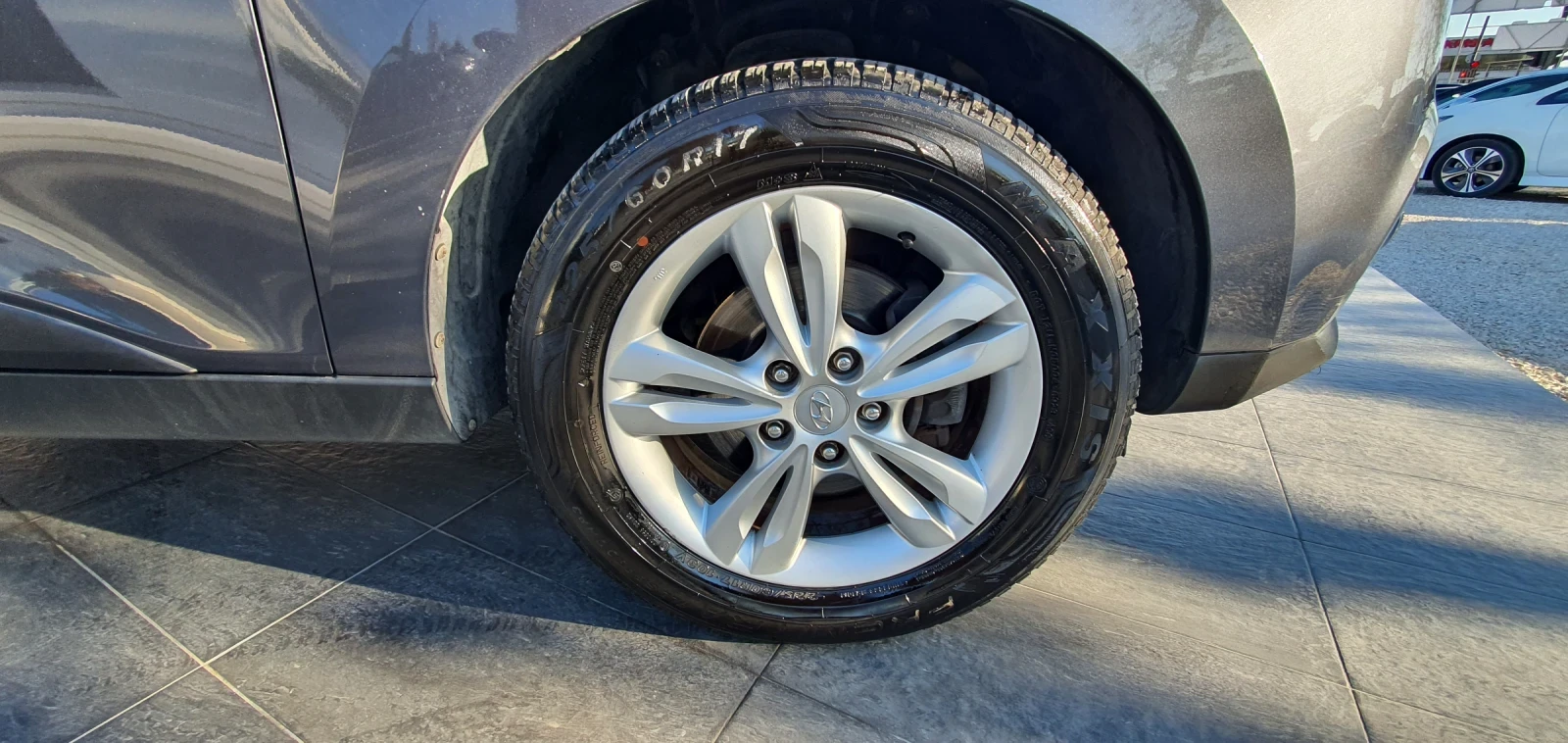 Hyundai IX35 1.7CRDI STYLE - изображение 10