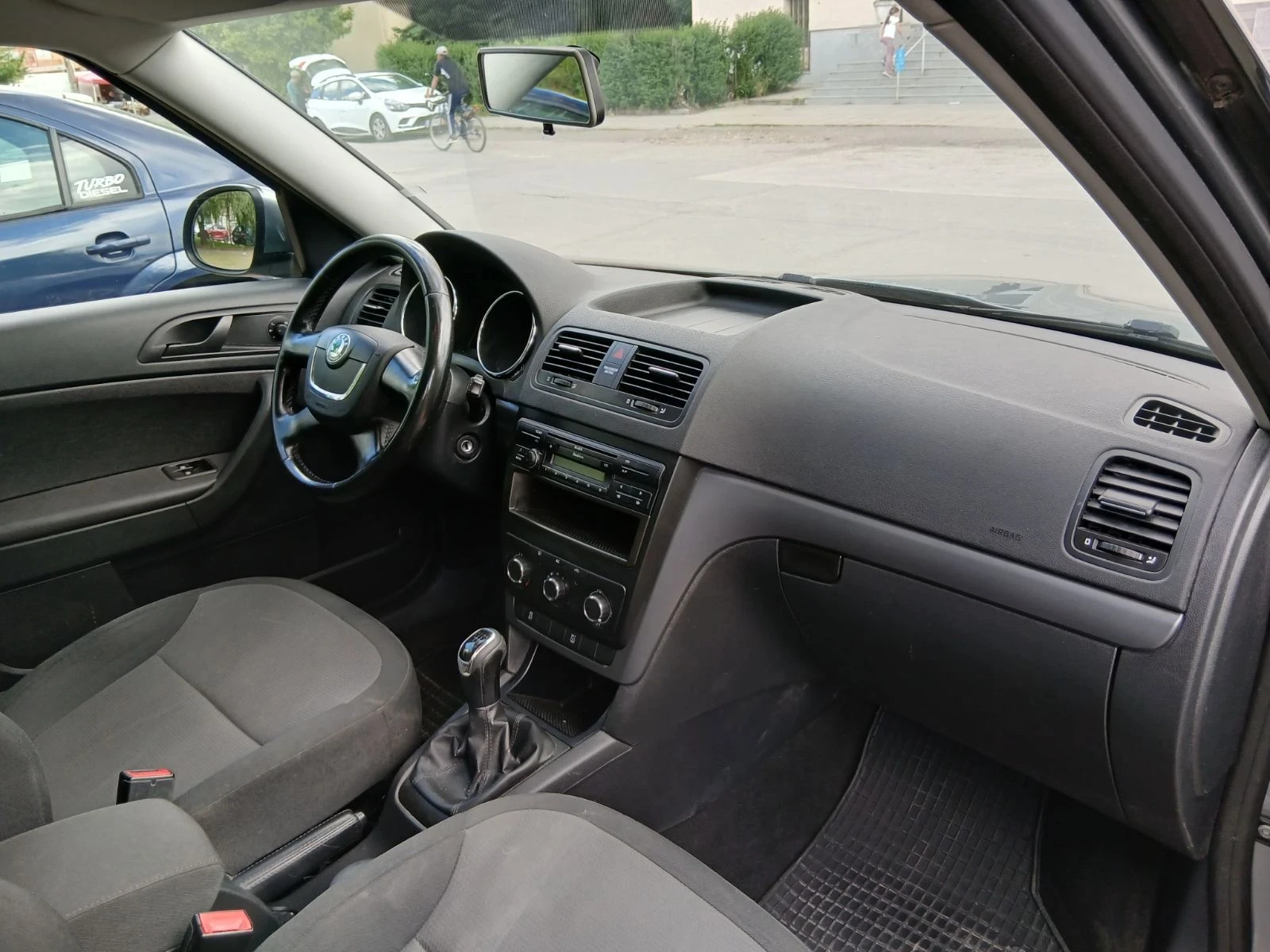 Skoda Yeti 1.2 TSI 105 к.с. - изображение 8