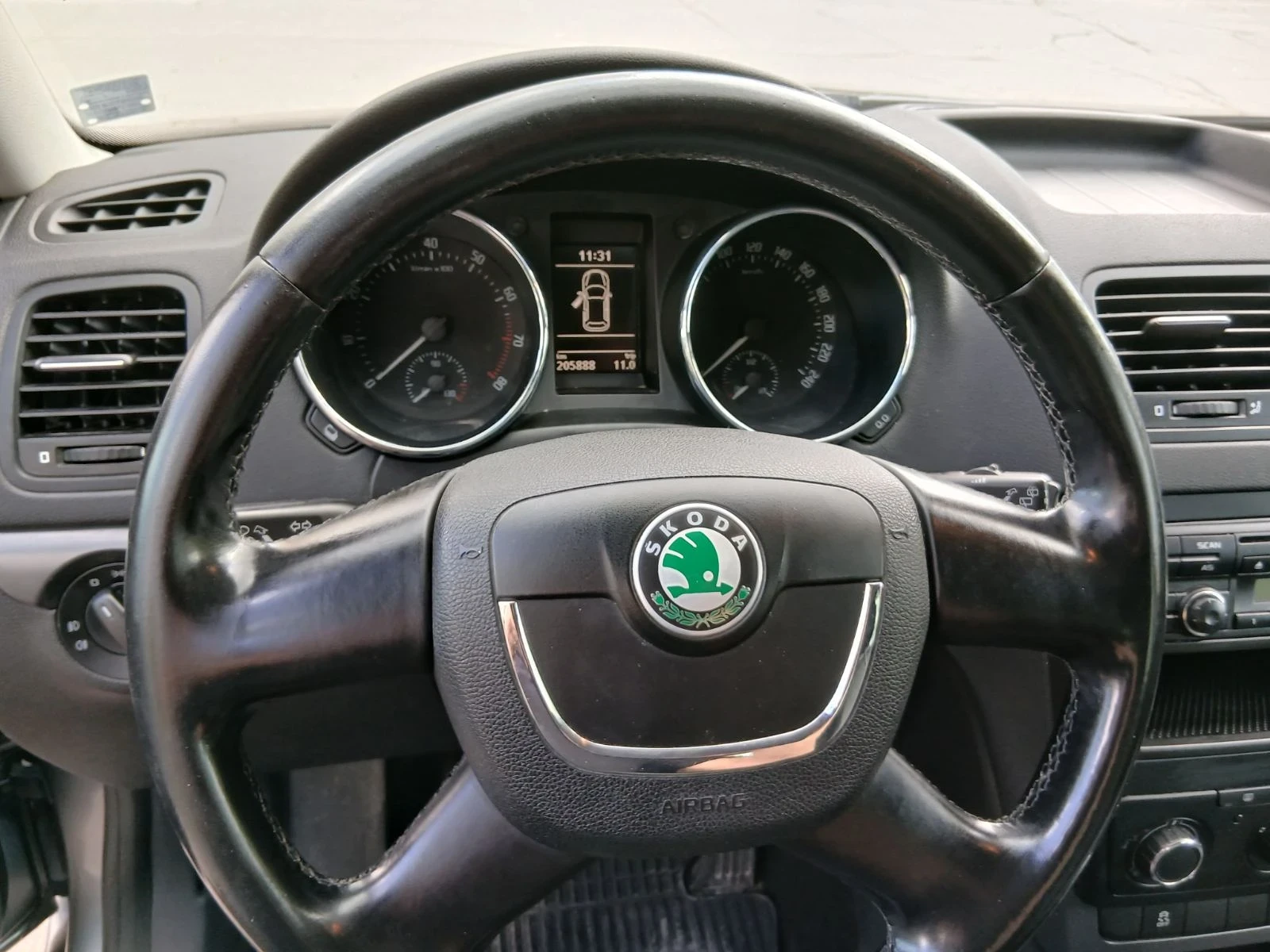 Skoda Yeti 1.2 TSI 105 к.с. - изображение 7