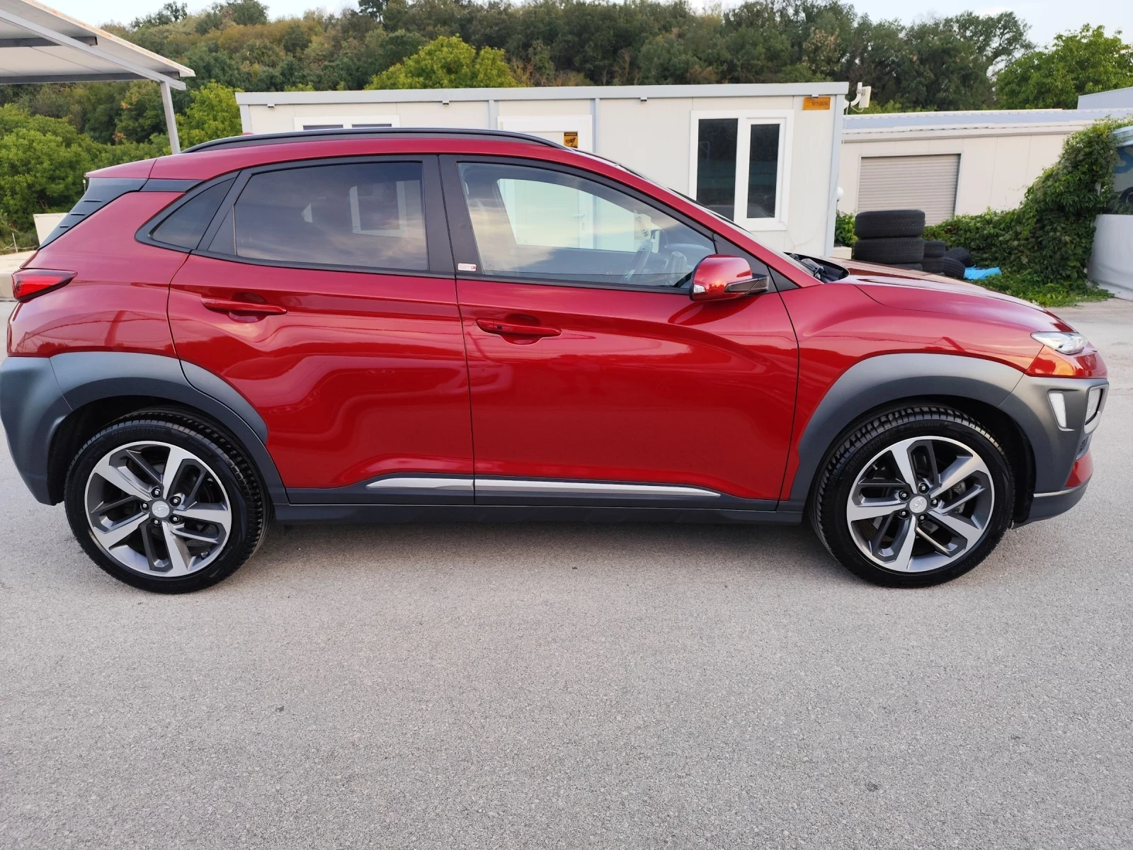 Hyundai Kona 1.6 GDI Швейцария Най-високо ниво на оборудване  - изображение 10
