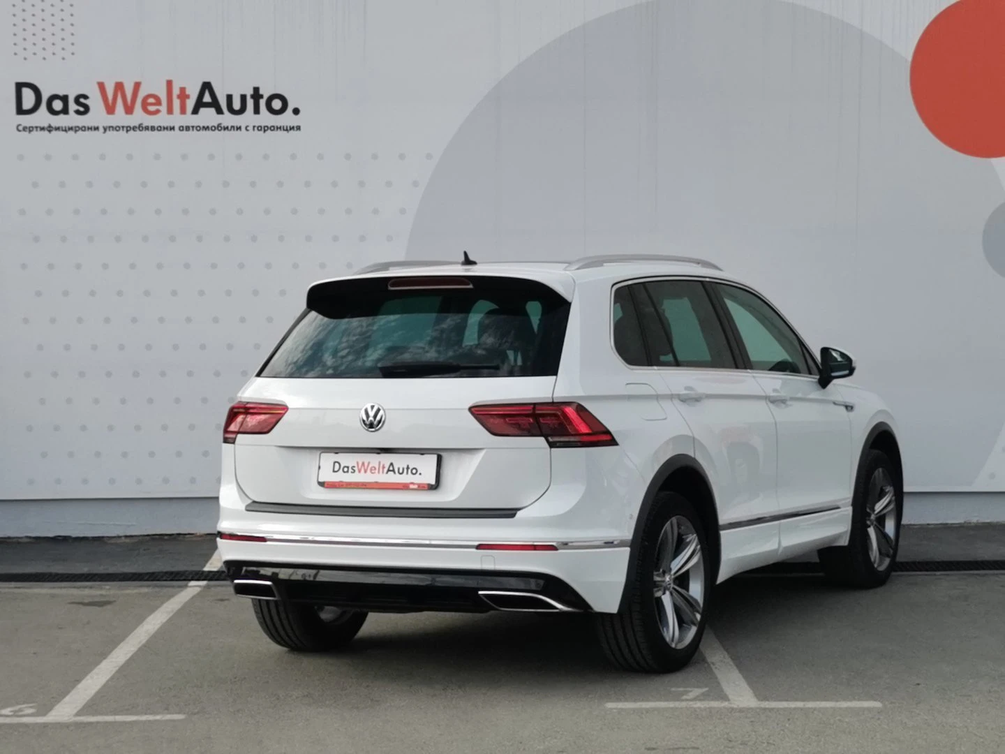 VW Tiguan Highline 2.0TDI 4MOTION BMT - изображение 2