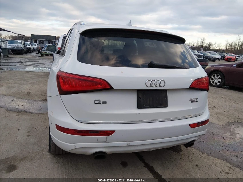 Audi Q5 QUATTRO* PREMIUM* KEYLESS* АвтоКредит(ЦЕНА ДО БГ) - изображение 6