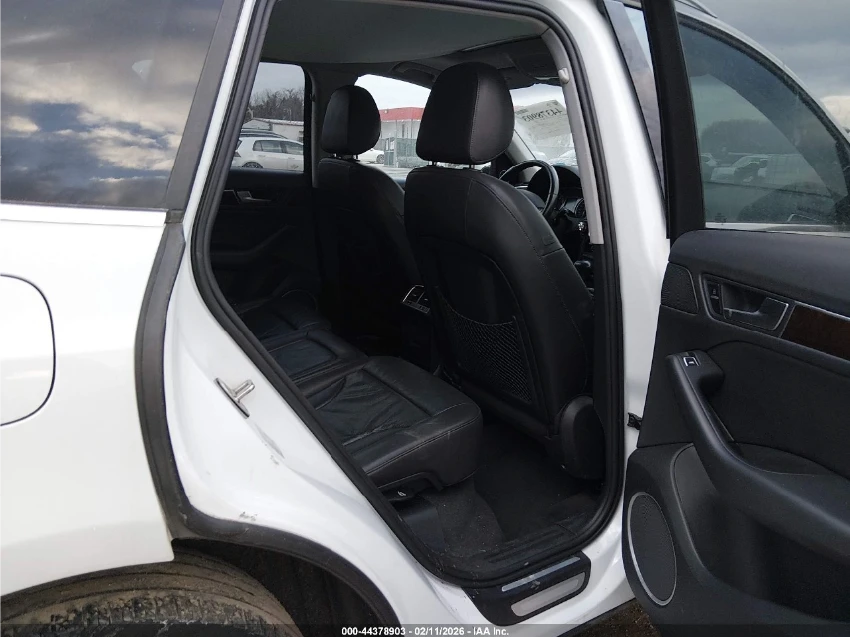 Audi Q5 QUATTRO* PREMIUM* KEYLESS* ����������(���� �� ��) | Mobile.bg � ����������� 12