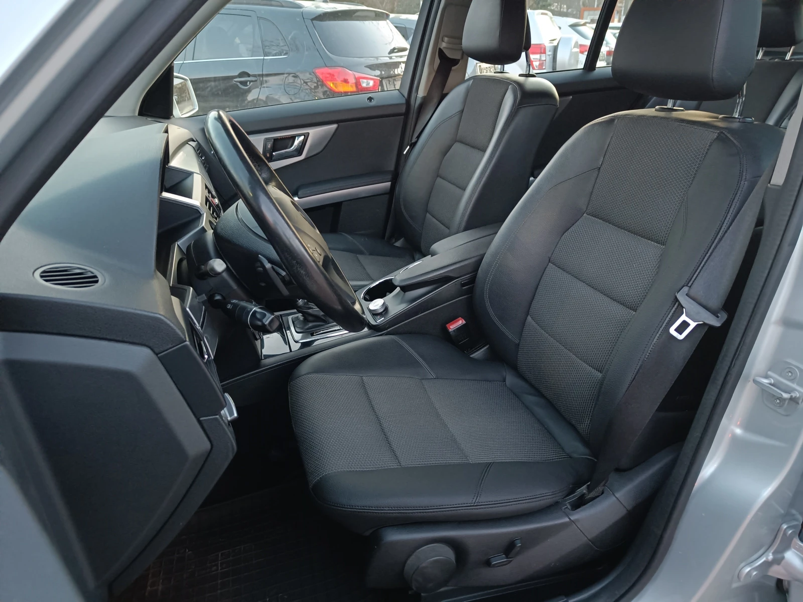 Mercedes-Benz GLK 2.2 BARTER 177, снимка 9 - Автомобили и джипове - 53822127