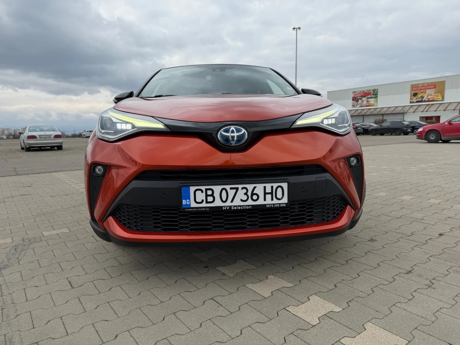 Toyota C-HR 2.0 Hybrid Facelift, снимка 2 - Автомобили и джипове - 53912846