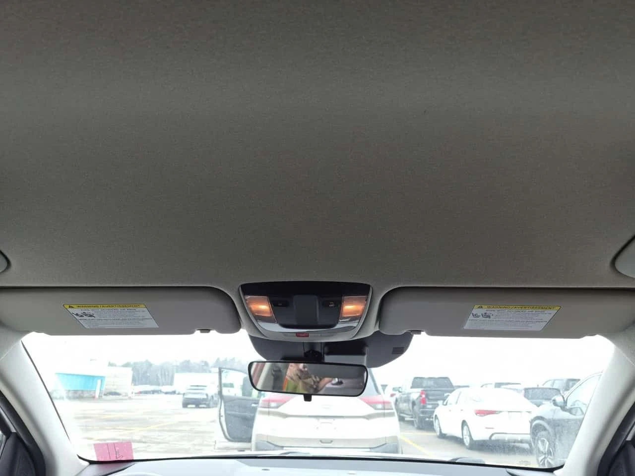 Kia Niro * PREMIUM * 2 КЛЮЧА* ПОДГРЕВ* KEYLESS* , снимка 13 - Автомобили и джипове - 54318439