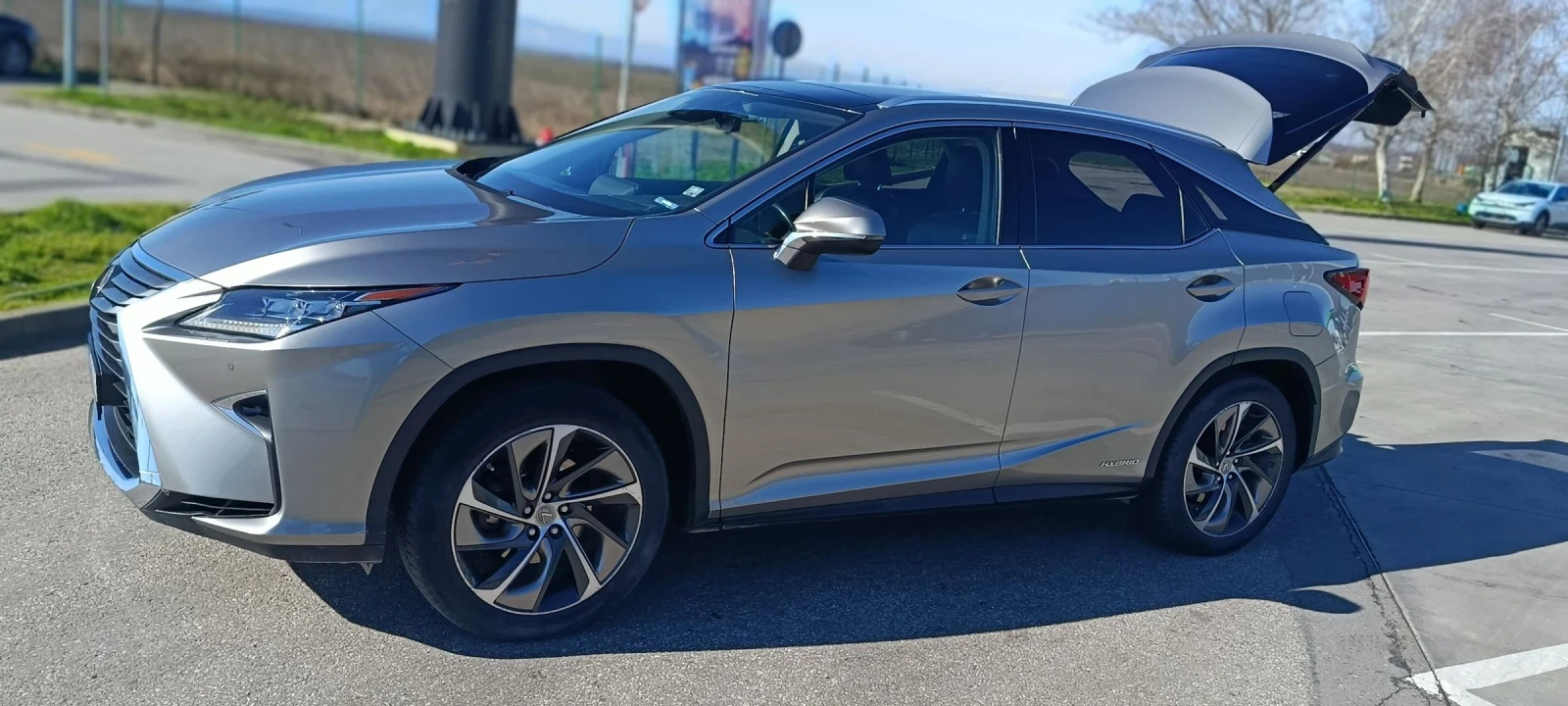 Lexus RX 450h, снимка 3 - Автомобили и джипове - 54372635