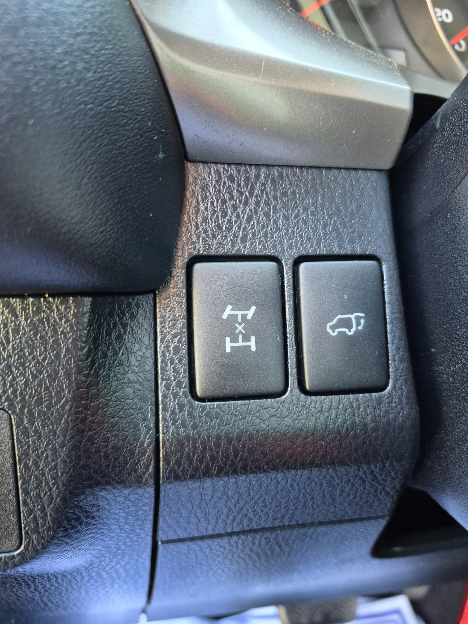 Toyota Rav4 2.2   D-CAT      4x4, снимка 15 - Автомобили и джипове - 54598402