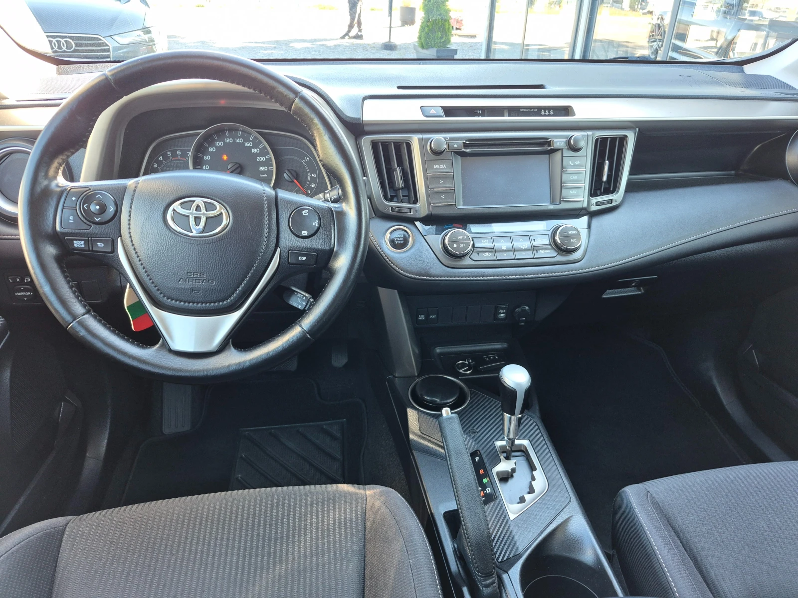 Toyota Rav4 2.2   D-CAT      4x4, снимка 10 - Автомобили и джипове - 54598402