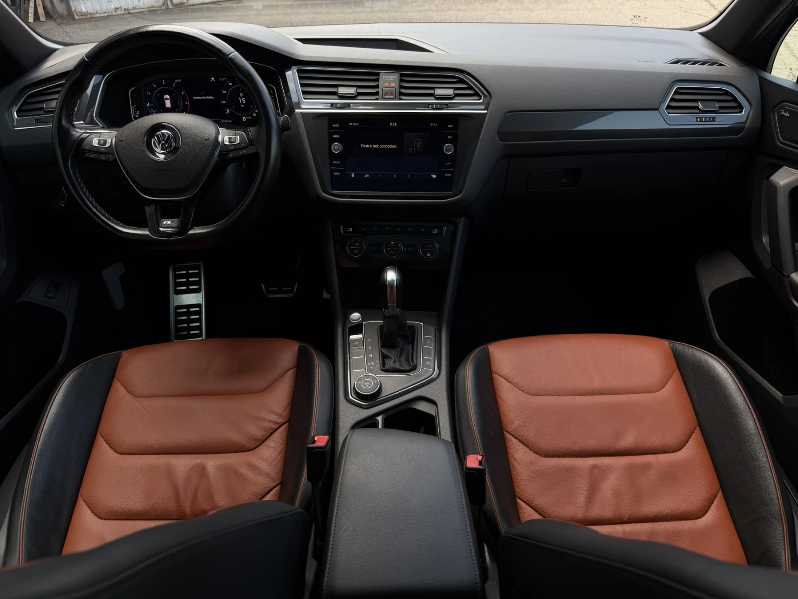 VW Tiguan Highline R-Line, снимка 9 - Автомобили и джипове - 55388945