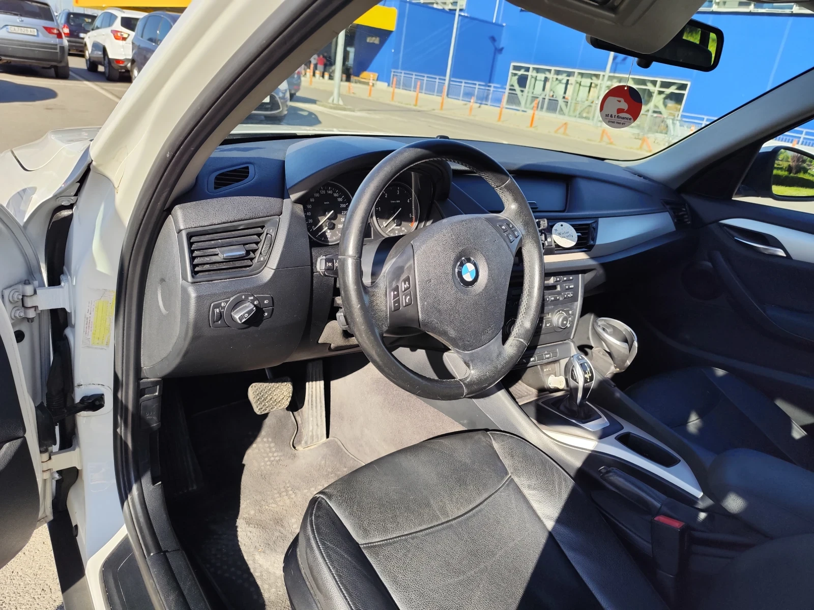 BMW X1, снимка 9 - Автомобили и джипове - 55981371