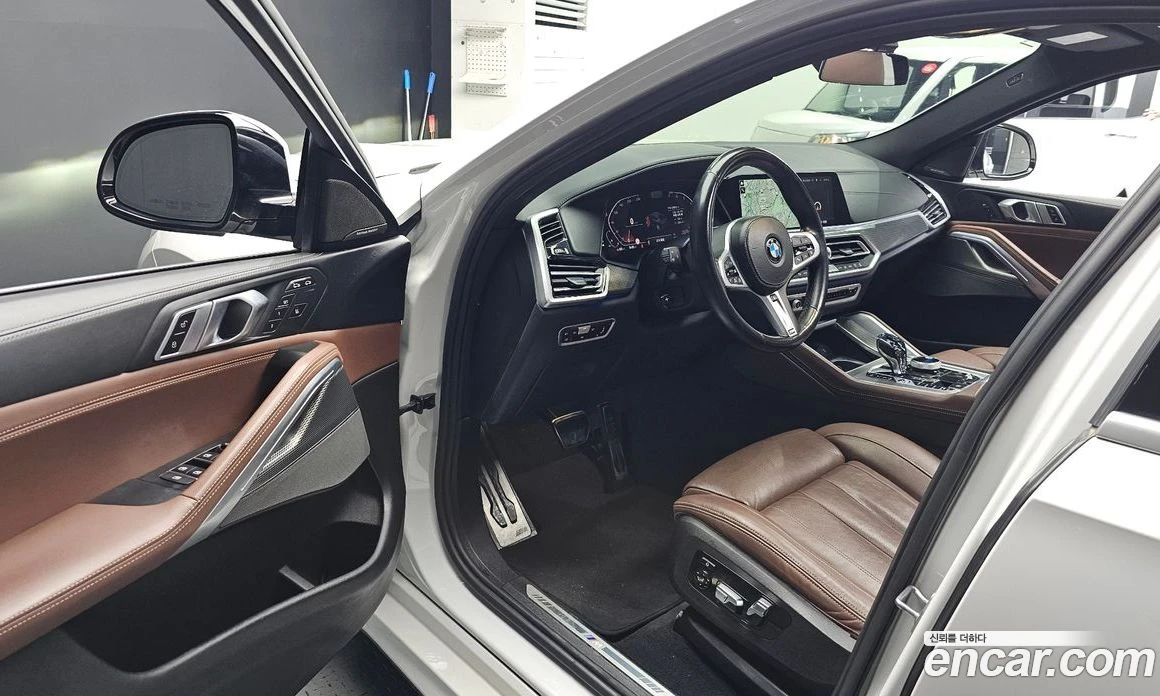 BMW X6 xDrive40i M Sport, снимка 12 - Автомобили и джипове - 56123405