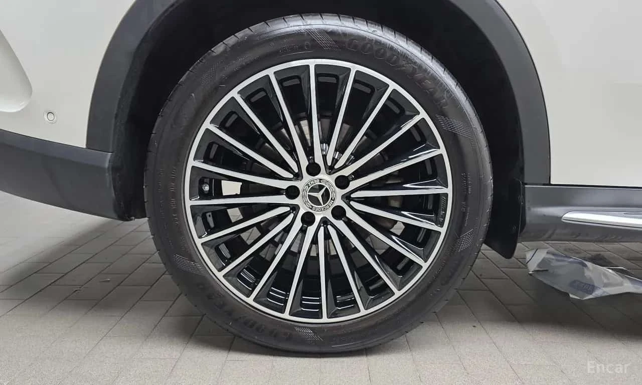 Mercedes-Benz GLC * GLC300 4MATIC AMG Line *  | Mobile.bg � ����������� 5