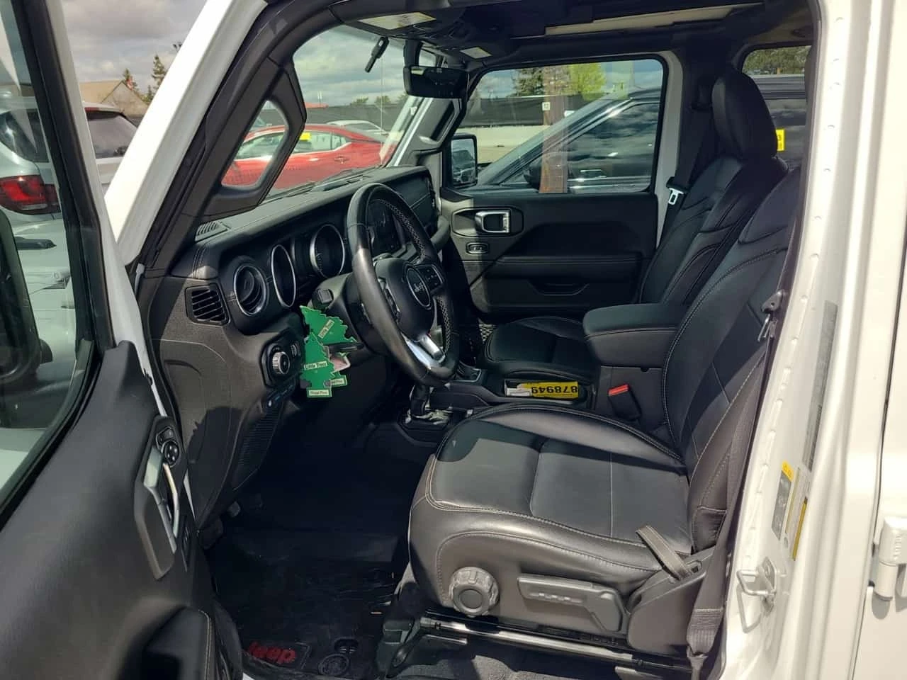 Jeep Wrangler * 4 Door 4x4 Sahara * REMOTE START * ����� ������  | Mobile.bg � ����������� 7