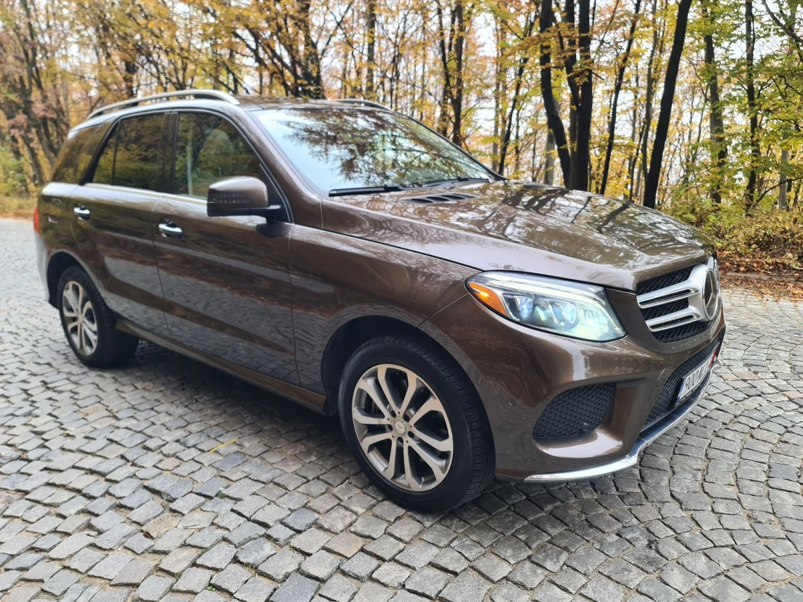 Mercedes-Benz GLE 350, снимка 3 - Автомобили и джипове - 56730678