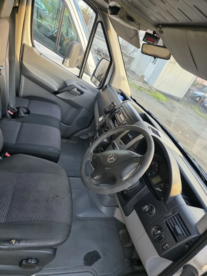 Mercedes-Benz Sprinter 311 Хладилни, снимка 10 - Бусове и автобуси - 52847287