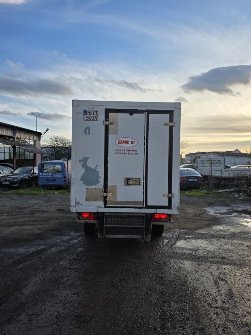 Mercedes-Benz Sprinter 311 Хладилни, снимка 8 - Бусове и автобуси - 52847287