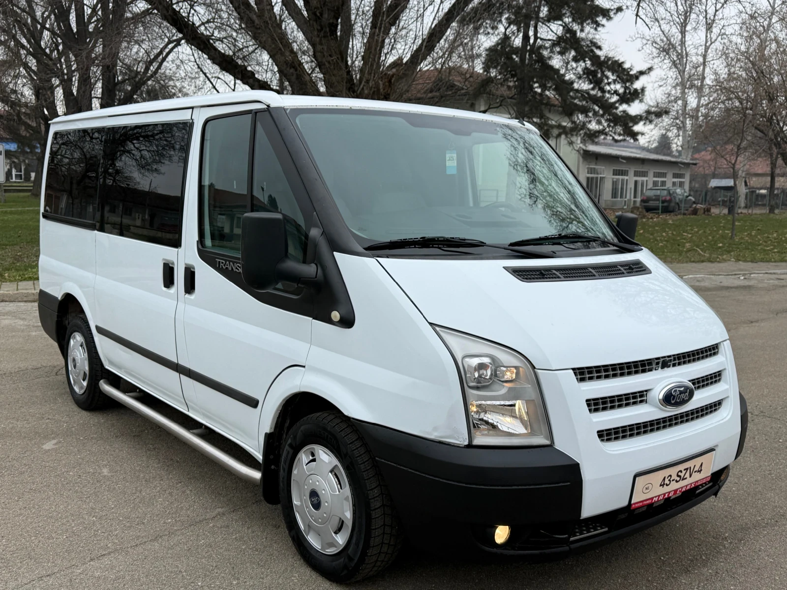 Ford Transit 2.2TDCI ЕВРО5 9МЕСТА - изображение 2