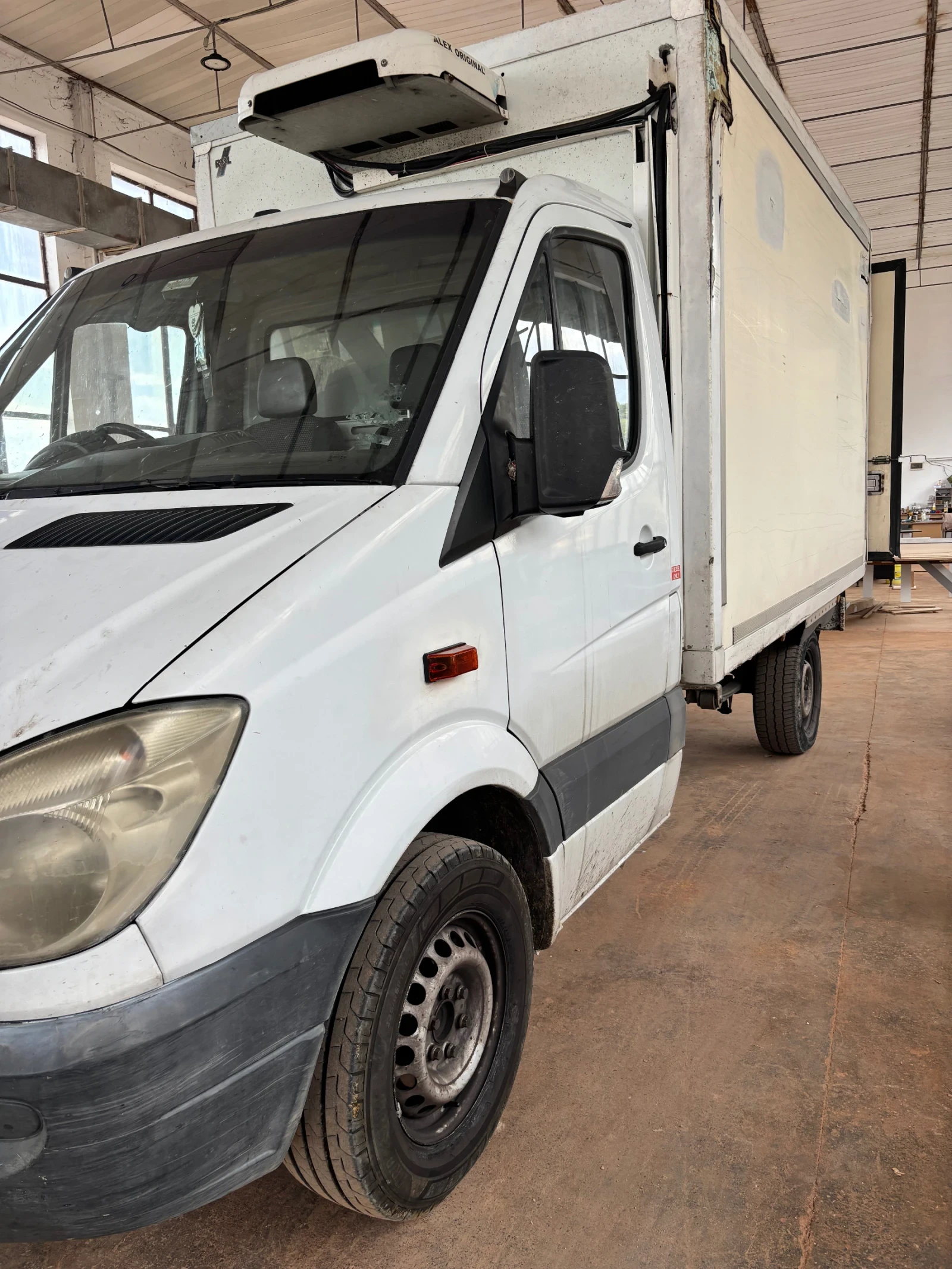Mercedes-Benz Sprinter 319 2.2, снимка 6 - Бусове и автобуси - 56249941