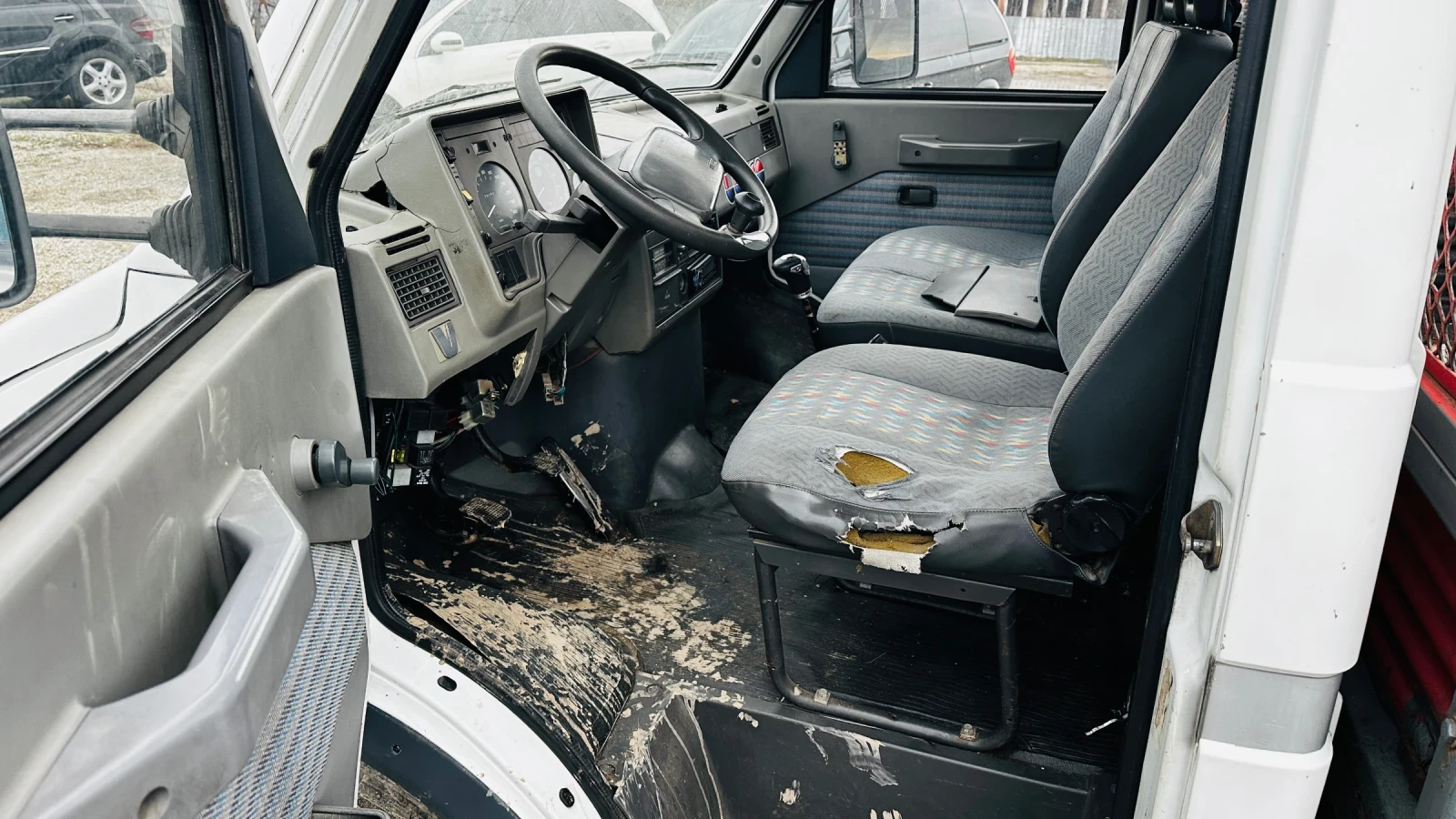 Iveco 35-12 2.8td тристранен самосвал - изображение 6