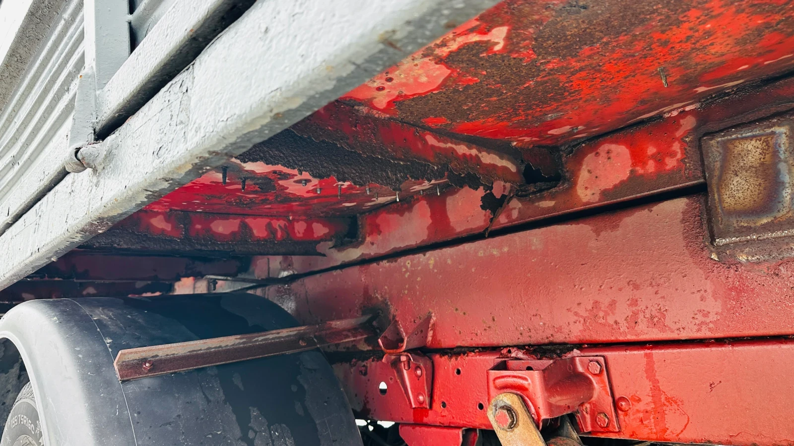 Iveco 35-12 2.5 td-тристранен самосвал, снимка 13 - Камиони - 52461722