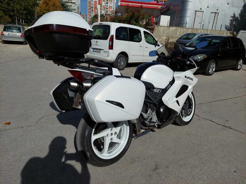Honda Vfr, снимка 2 - Мотоциклети и мототехника - 45197328