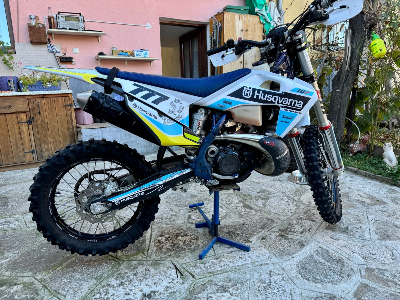 Husqvarna TE 300 - изображение 2