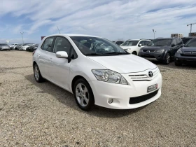 Toyota Auris 1.6i FACE, снимка 1